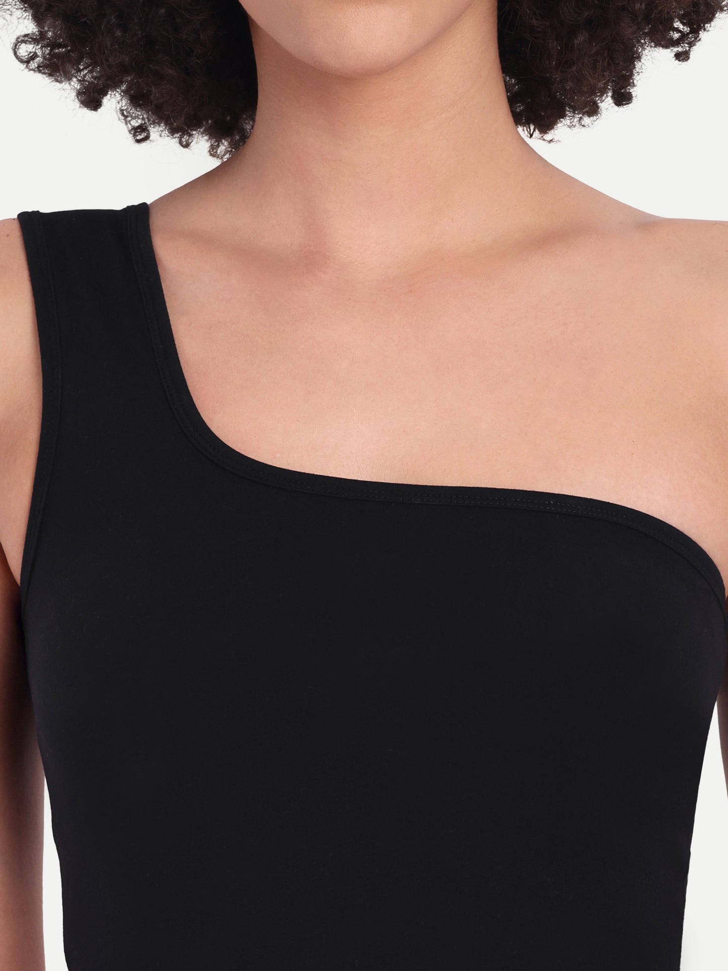 NATALIA ONE SHOULDER SPORTS BRA IN BLACK