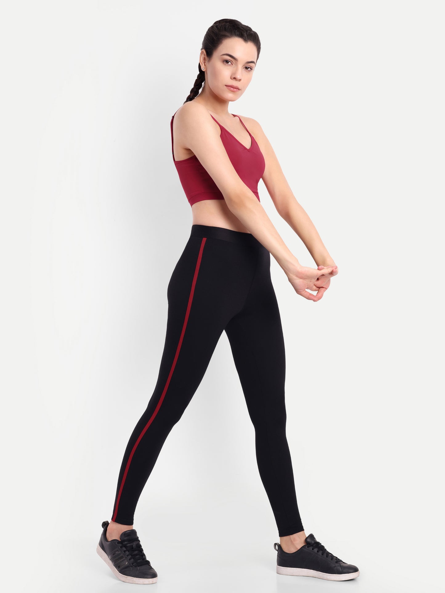 LANA SPORTS BRA IN SCARLET RED
